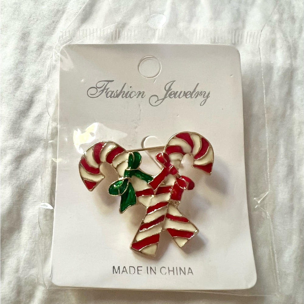 Fashion Jewelry Red and White Candy Cane Brooch